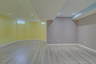 22 Thistle Ave, Richmond Hill, ON L4E 0B6, Canada, ,  