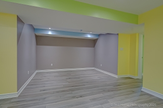 22 Thistle Ave, Richmond Hill, ON L4E 0B6, Canada, ,  
