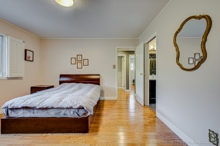 726 Weymouth Dr, North Vancouver, BC V7K 2Z2, Canada, ,  