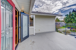 726 Weymouth Dr, North Vancouver, BC V7K 2Z2, Canada, ,  