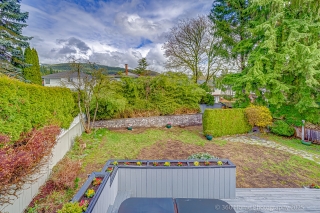 726 Weymouth Dr, North Vancouver, BC V7K 2Z2, Canada, ,  