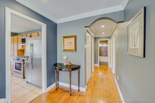 726 Weymouth Dr, North Vancouver, BC V7K 2Z2, Canada, ,  