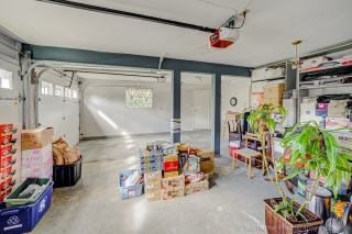 726 Weymouth Dr, North Vancouver, BC V7K 2Z2, Canada, ,  
