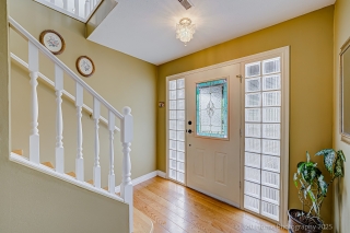 726 Weymouth Dr, North Vancouver, BC V7K 2Z2, Canada, ,  