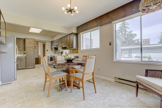 11515 97a Ave, Surrey, BC V3V 2G3, Canada, ,  