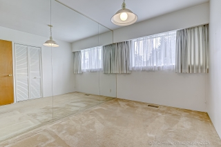 11515 97a Ave, Surrey, BC V3V 2G3, Canada, ,  