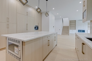 3252 Allan Rd, North Vancouver, BC V7J 3C6, Canada, ,  