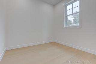 3252 Allan Rd, North Vancouver, BC V7J 3C6, Canada, ,  