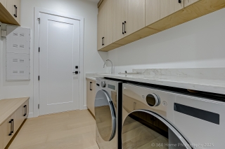 3252 Allan Rd, North Vancouver, BC V7J 3C6, Canada, ,  