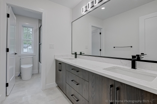 3252 Allan Rd, North Vancouver, BC V7J 3C6, Canada, ,  