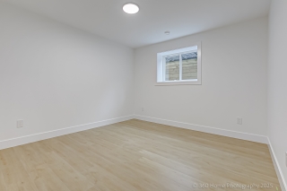 3252 Allan Rd, North Vancouver, BC V7J 3C6, Canada, ,  