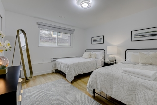 2836 Violet St, North Vancouver, BC V7H 2L6, Canada, ,  