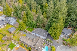 2836 Violet St, North Vancouver, BC V7H 2L6, Canada, ,  