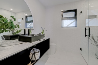 2836 Violet St, North Vancouver, BC V7H 2L6, Canada, ,  