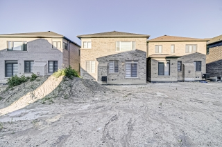 10 Marcel Brunelle Dr, Whitby, ON L1N 9Y8, Canada, ,  