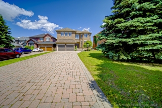 7 Earl Grey Ct, Richmond Hill, ON L4B 4E8, Canada , ,  