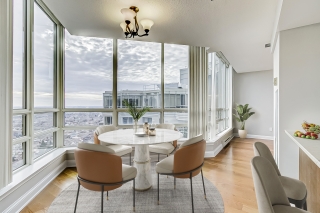 Unit PH7-55 Kingsbridge Garden Cir, Mississauga, ON L5R 1Y1, Canada, ,  