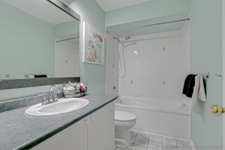 289 Wildgrass Rd, Mississauga, ON L5B 4G9, Canada, ,  