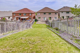 289 Wildgrass Rd, Mississauga, ON L5B 4G9, Canada, ,  