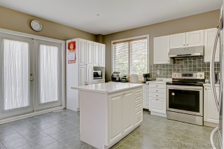189 Leitchcroft Crescent, Markham, ON L3T 7T5, Canada, ,  