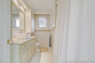 3260 Lonefeather Crescent, Mississauga, ON L4Y 3G5, Canada, ,  