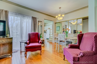 285 Evelyn Ave, Toronto, ON M6P 2Z8, Canada, ,  