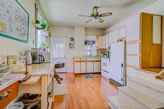 285 Evelyn Ave, Toronto, ON M6P 2Z8, Canada, ,  