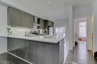 188 Tango Cres, Newmarket, ON L3X 0K4, Canada, ,  