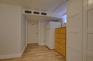 72 Baby Point Rd, York, ON M6S 2G3, Canada, ,  