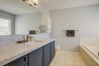 1044 Zimmerman Crescent, Milton, ON L9T 5S6, Canada, ,  