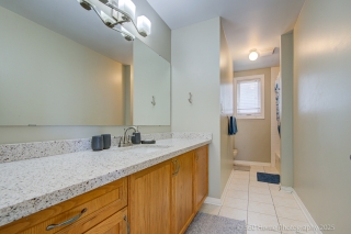 1044 Zimmerman Crescent, Milton, ON L9T 5S6, Canada, ,  