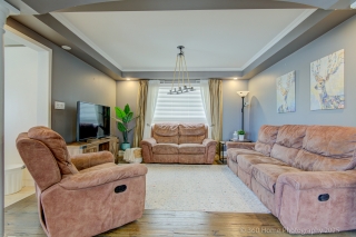 1044 Zimmerman Crescent, Milton, ON L9T 5S6, Canada, ,  