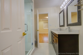 55 Lyndbrook Crescent, Brampton, ON L6P 2N9, Canada, ,  