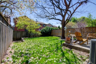 4425 Sawmill Valley Dr, Mississauga, ON L5L 3H8, Canada, ,  