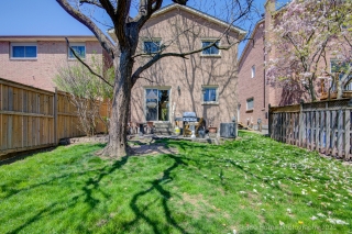 4425 Sawmill Valley Dr, Mississauga, ON L5L 3H8, Canada, ,  