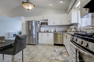 84 Hillgarden Dr, Stoney Creek, ON L8J 3S7, Canada, ,  
