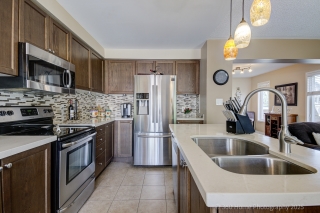 193 Orr Dr, Bradford, ON L3Z 0S2, Canada, ,  