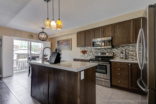 193 Orr Dr, Bradford, ON L3Z 0S2, Canada, ,  