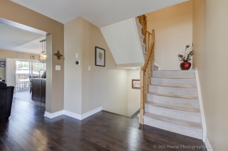 193 Orr Dr, Bradford, ON L3Z 0S2, Canada, ,  
