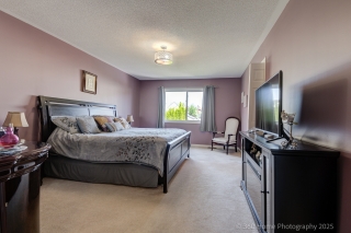 193 Orr Dr, Bradford, ON L3Z 0S2, Canada, ,  