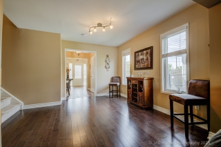 193 Orr Dr, Bradford, ON L3Z 0S2, Canada, ,  