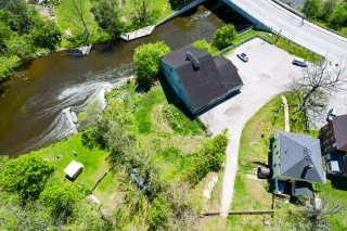 141 High St, Sutton West, ON L0E 1R0, Canada, ,  