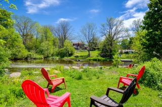 141 High St, Sutton West, ON L0E 1R0, Canada, ,  