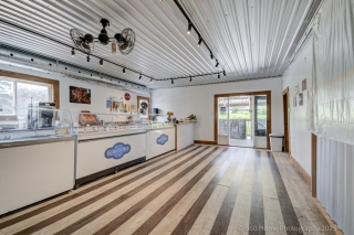 141 High St, Sutton West, ON L0E 1R0, Canada, ,  