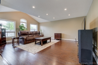 1019 Zimmerman Crescent, Milton, ON L9T 5S6, Canada, ,  