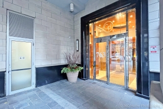 Unit 1015-763 Bay St., Toronto, ON M5G 2R3, Canada, ,  
