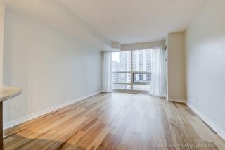 Unit 1015-763 Bay St., Toronto, ON M5G 2R3, Canada, ,  