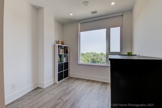 Unit 534-3100 Keele St, North York, ON M3M 0E1, Canada, ,  