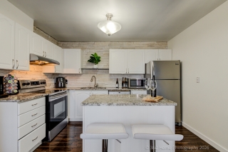 Unit 16-502 Essa Rd, Barrie, ON L4N 7L4, Canada, ,  