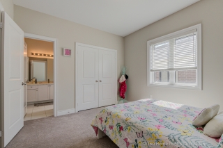 94 Factor St, Vaughan, ON L4H 5B6, Canada, ,  